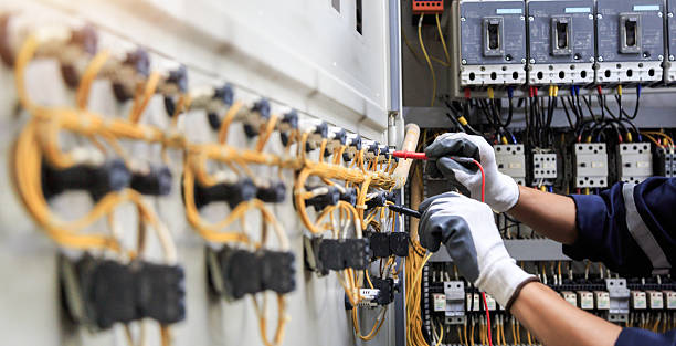 Professional Electrician technician working in Herald Harbor, MD